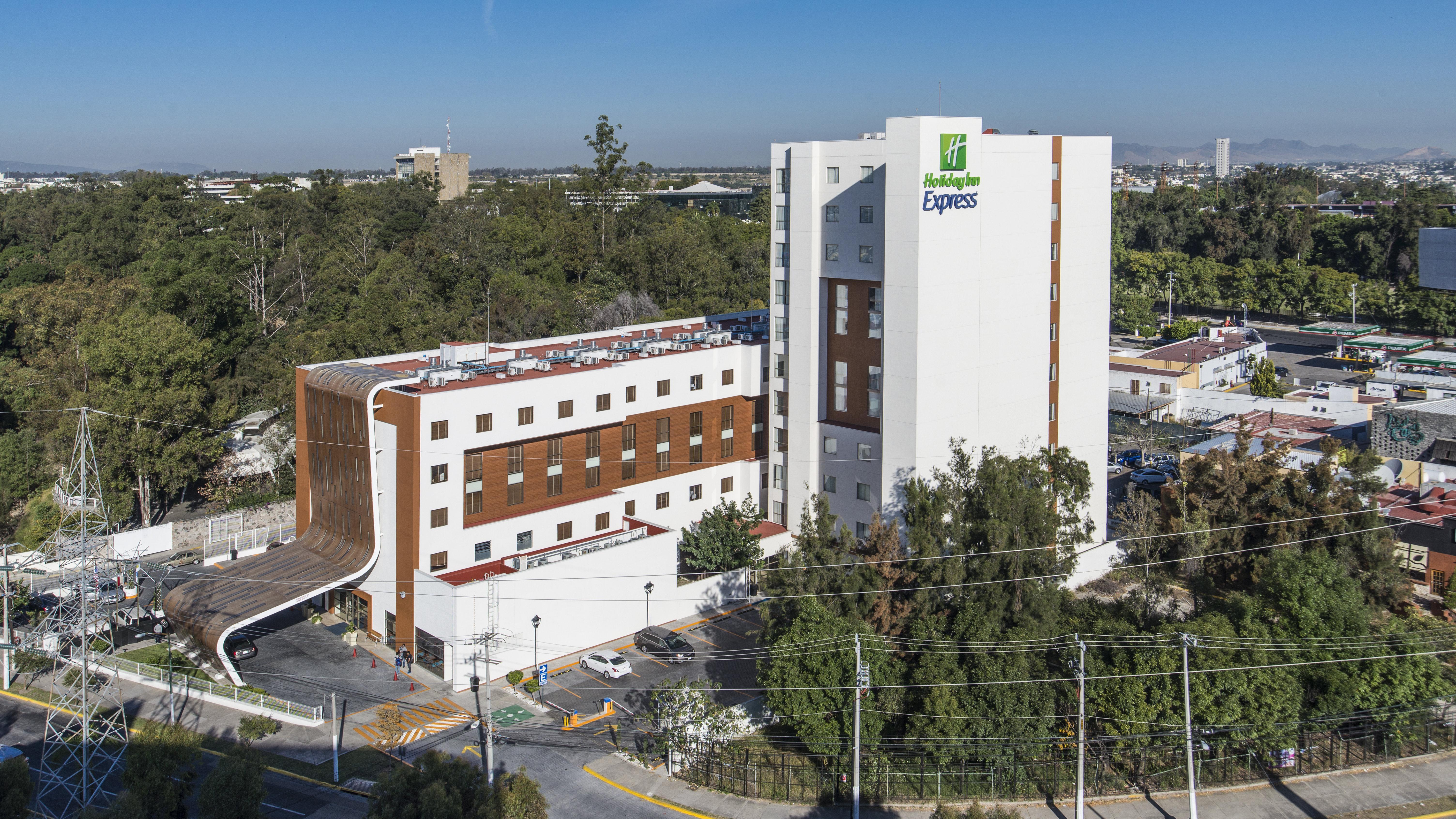 Holiday Inn Guadalajara Patria-Universidad By Ihg Сапопан Экстерьер фото