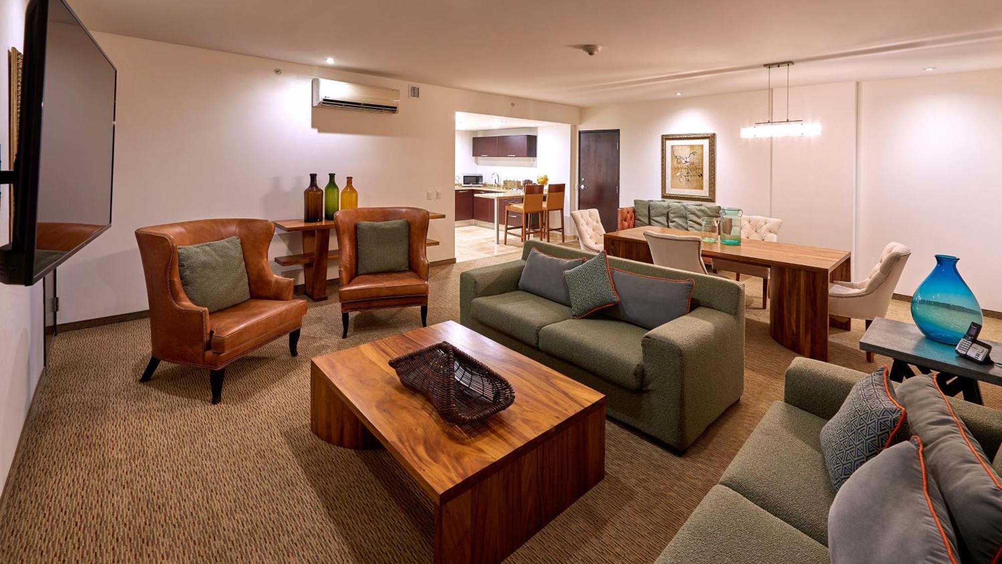 Holiday Inn Guadalajara Patria-Universidad By Ihg Сапопан Экстерьер фото